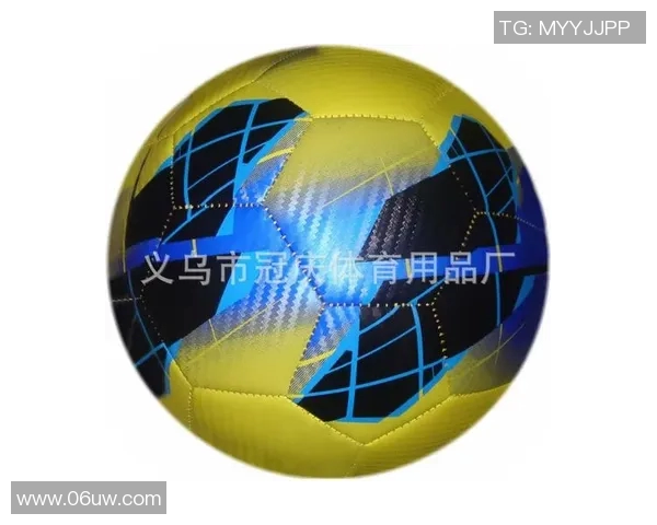 莫德里奇球星钥匙扣 精致设计与足球热爱完美结合 礼品首选 莫德里奇球星钥匙扣 精致设计与足球热爱完美结合 礼品首选